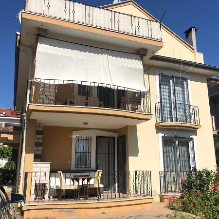 2nd Floor Flat In Foca Apartment *